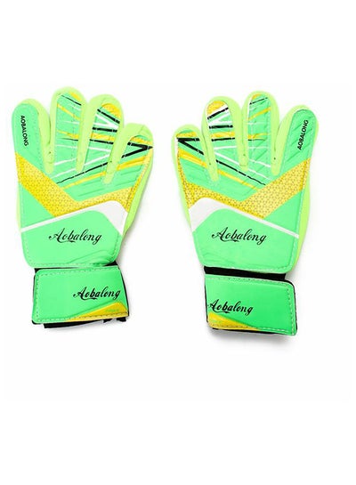 اشتري Latex Soccer Football Goalkeeper Gloves Green 10سم في السعودية