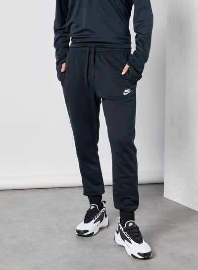 nike club french terry cuffed joggers in black