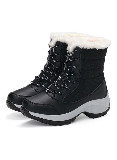 Buy Waterproof Effect Warm And Light Casual Boots Black in Saudi Arabia