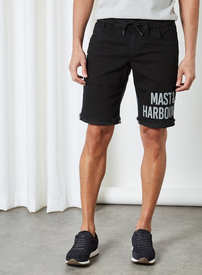 Buy Men's Logo Detailed Shorts Black in UAE