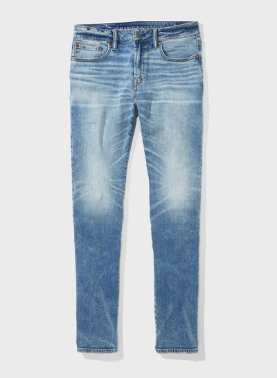 Buy Light Wash Slim Fit Jeans Blue in UAE