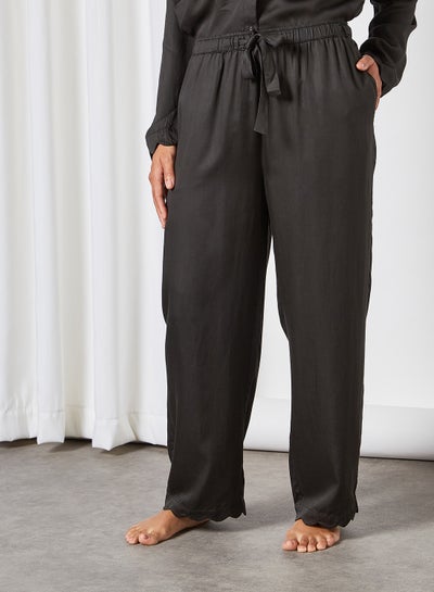 Buy Jane Scalloped Trim Pyjama Pants Black in UAE