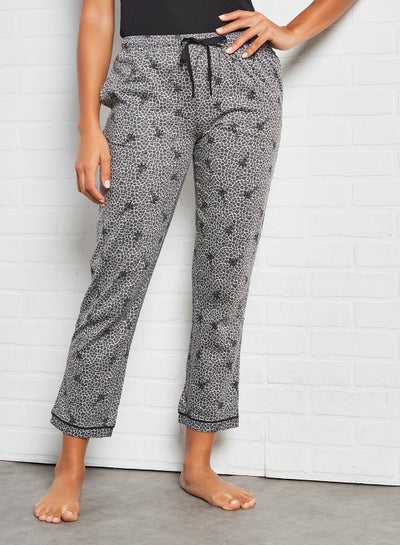 اشتري Giraffe Pattern Print Pyjama Pants رمادي في الامارات