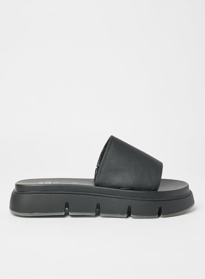 Buy Elama Chunky Flat Sandals Black in Saudi Arabia