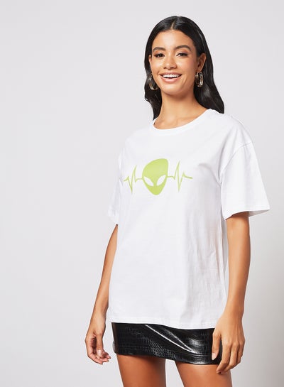 Buy Graphic Print Knit T-Shirt White in UAE