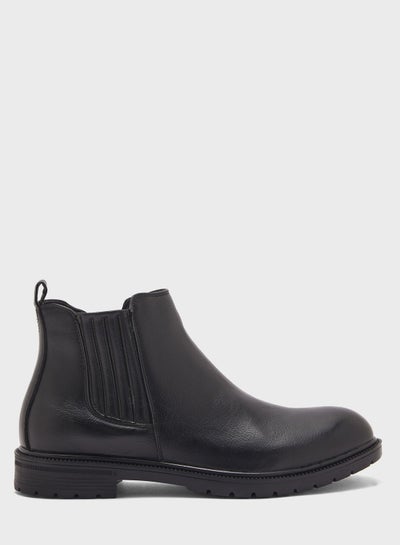 Buy Zipper Closure Casual Boots Black in UAE