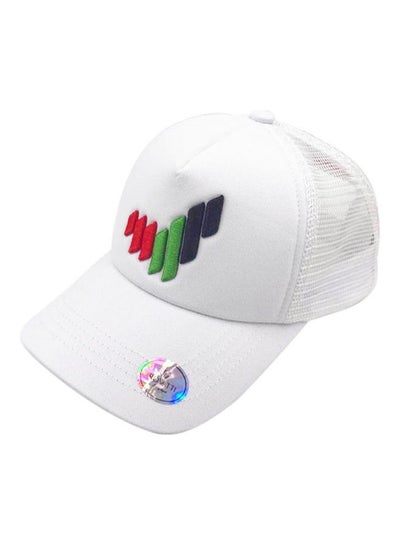 اشتري قبعة بطبعة شعار اليوم الوطني الإماراتي الجديد أبيض في الامارات
