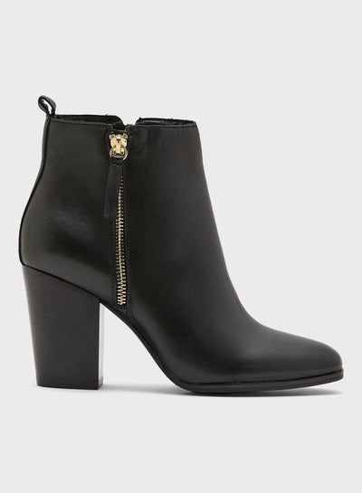 Buy Noemieflex Ankle Boots Black in UAE