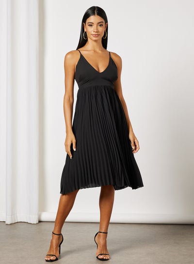 Buy Thin Strap Deep V-Neck Dress Black in Saudi Arabia