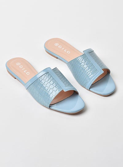 Buy Animal Pattern Broad Strap Flat Sandals Light Blue in UAE