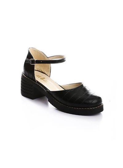 Buy Crocdile Pattern Medium Heel Pump Black in Egypt