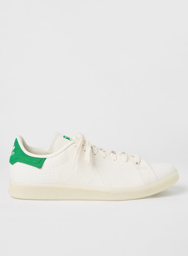 stan smith adidas jeddah